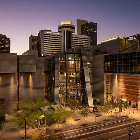 Hyatt Regency Phoenix Downtown - No Destination Fees Ngoại thất bức ảnh